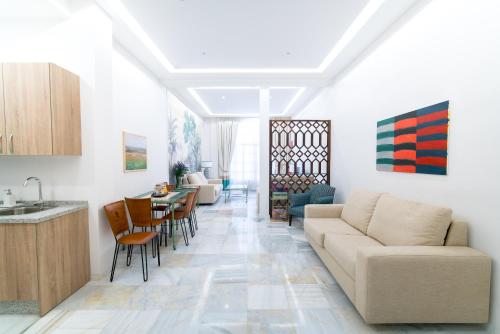 Arco Macarena Lofts by SHS Room Type - Superior Family Apartment