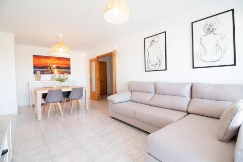 Global Properties, Bonito apartamento en la playa de Corinto, Sagunto