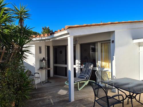 Village des Sables 500 mètres de la Méditerranée. gîte à louer Claira