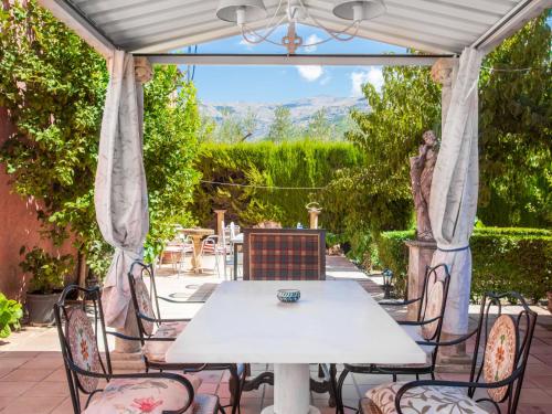  Holiday Home Villa Verde by Interhome in Nigüelas