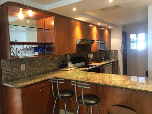 Three-Bedroom Standard Apartment image 3