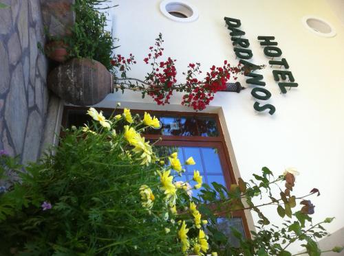 Dardanos Hotel - image 10