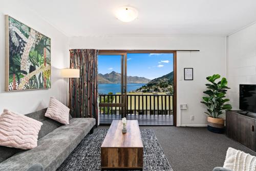 Town Centre Location with Stunning View - Unit 8, Queenstown (foto 2)