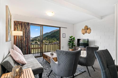 Town Centre Location with Stunning View - Unit 8, Queenstown (foto 3)