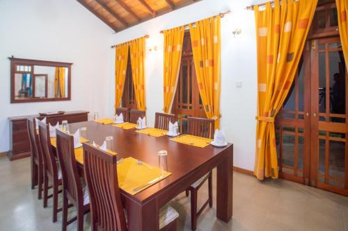 The Kandyan Villa