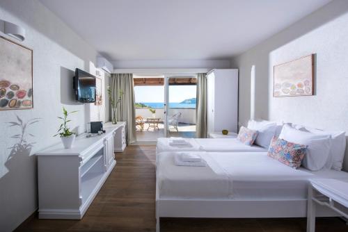 Alexander House Hotel in Gazi