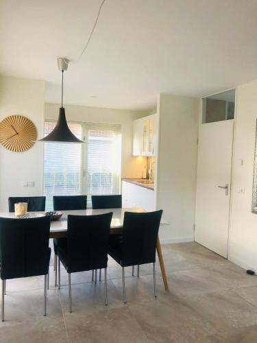 Létesítmények, Strand Villa Stern Noordwijk in Verspreide huizen Langeveld