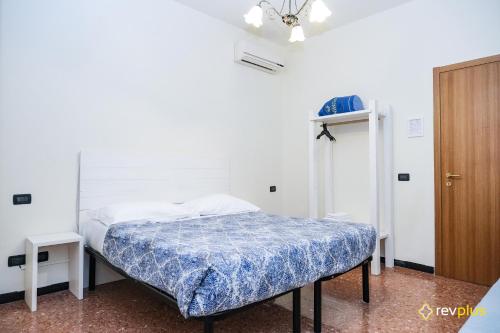 Lia Rooms 3 - image 2