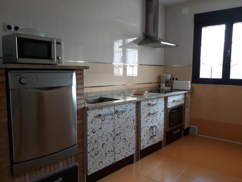 Konyha, Casa El lince de Granadilla AT-CC-00296, Norte provincia Caceres, WIFI, Parque infantil, HIDROMASAJE in Zarza de Granadilla