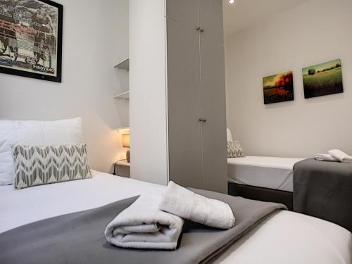 Apartment with Balcony image 10
