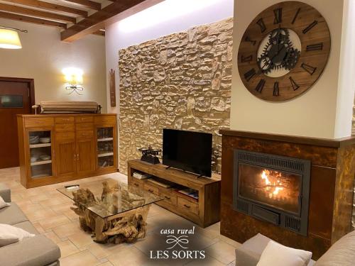  Casa rural Les Sorts, Pension in Rosell