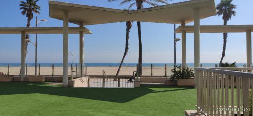 Sunny&Beach in Valencia, Valencia (foto 4)