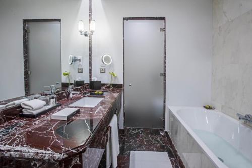 InterContinental Porto - Palacio das Cardosas by IHG