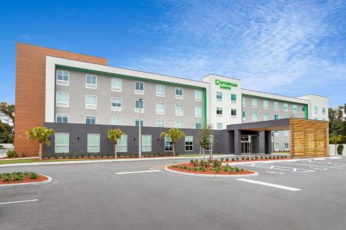 Wyndham Garden Orlando Airport - Free Airport Shuttle in Orlando, USA