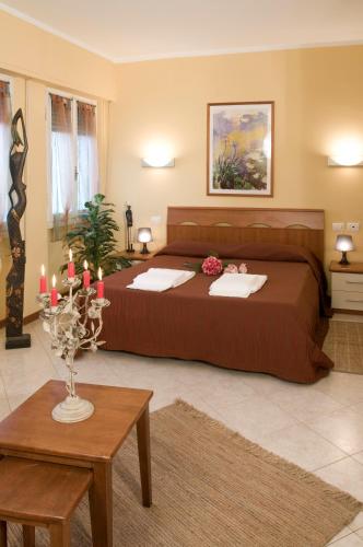 Argentiere Room Apartments - image 7
