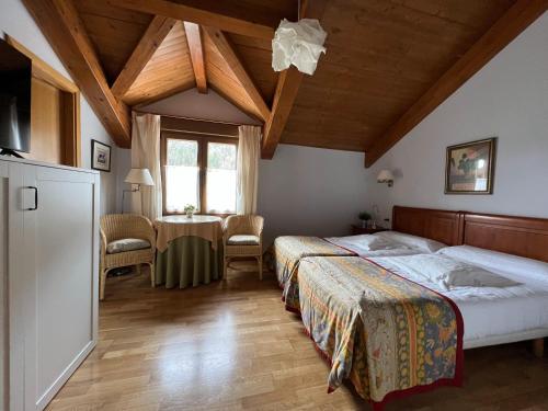 Hostal Rural Salazar - Accommodation - Oronz