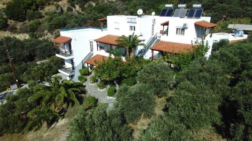  Manolia Apartments & Studios, Pension in Plakias