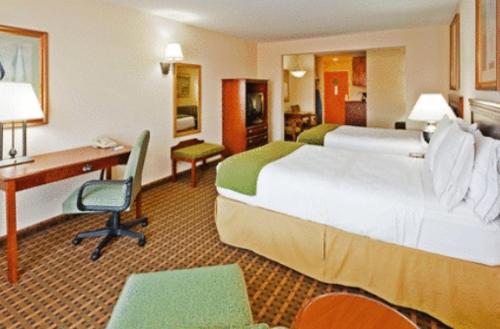 Holiday Inn Express Hotel & Suites Meridian
