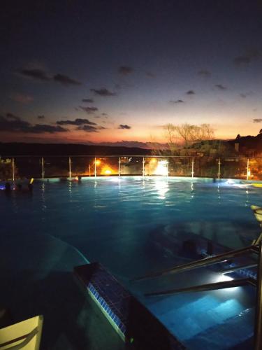 Swimming pool, GOLDEN GRAMADO RESORT in Gramado