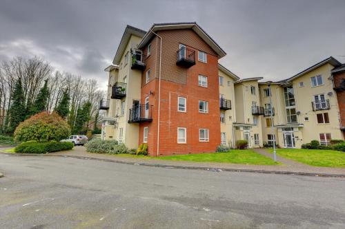 Picture of Comfy 2Br Apartment With Balcony - Waterlily