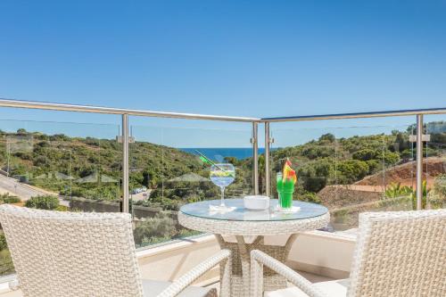 Terraza/balcón, Caneiros Luxury House & Suites in Lagoa