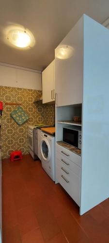 Kitchen, Beach&Surf Flat in Picao