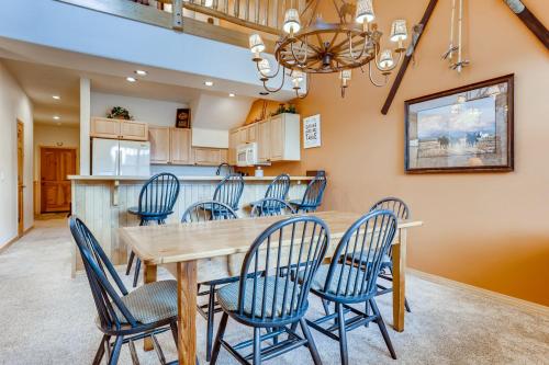 Corral at Breckenridge 207S Heron Condo a Spacious Great Location in Breckenridge, USA