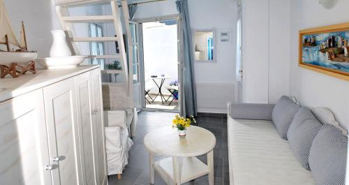 Anthousa Hotel - main image