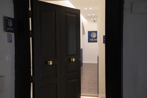 South Hands Luxury Rooms 5