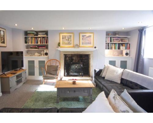 Hatfield Cottage, Bath (photo 3)