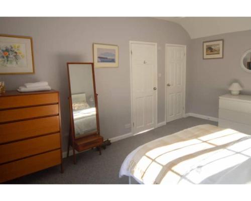 Hatfield Cottage, Bath (photo 10)