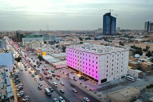 Exterior view, Hayat Al Riyadh Washam Hotel near King Saud Medical City