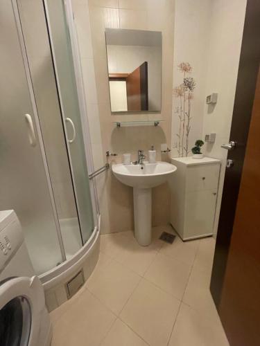 Exclusive studio, great location