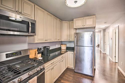 Cozy Duplex, Walk to Bentonville City Square!, Bentonville (zdjęcie 10)