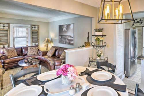 Charming Minneapolis Cottage Near Airport! in Minneapolis, USA