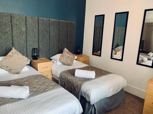 Membly Hall Hotel - image 12