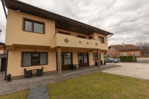 Pansion San in 比哈奇