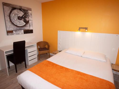 1 queen bed
