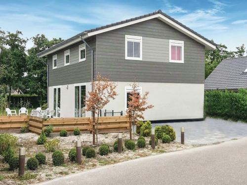  Holiday Home in Tzummarum near Wadden Sea, Unterkunft in Tzummarum