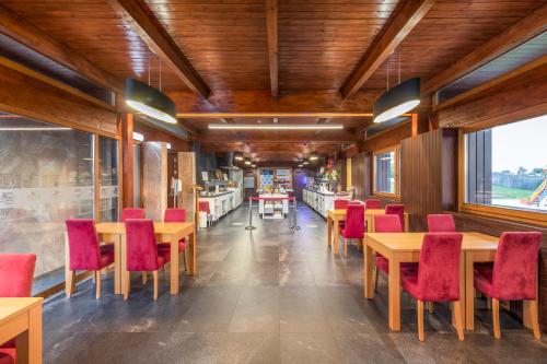 Restaurant, Interpass Vau Hotel Apartamentos in Praia do Vau