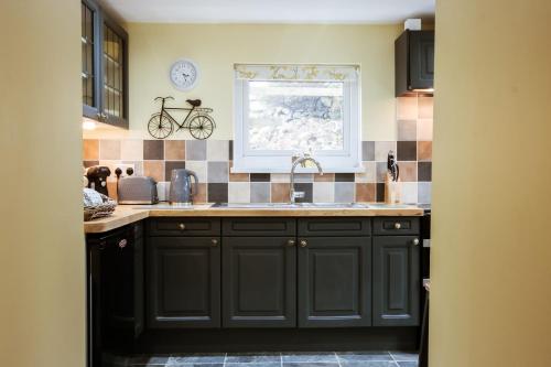 Cosy, coastal cottage in Snowdonia in Llanfair