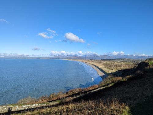 Cosy, coastal cottage in Snowdonia in Llanfair