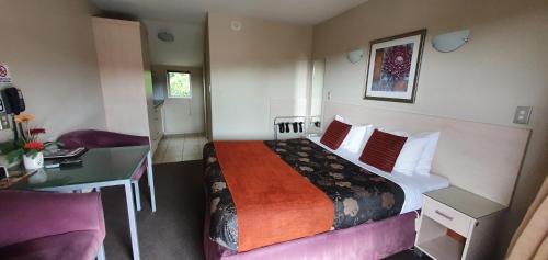 Majestic Court 807 - Central Christchurch Studio