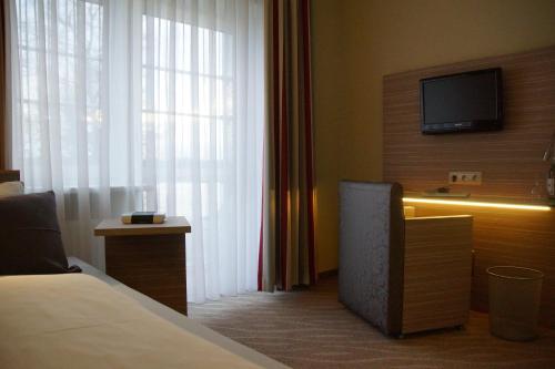 1 twin bed