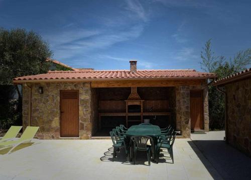 Casa do Tanque (Camelias de Basto) in โกเดโกโซ