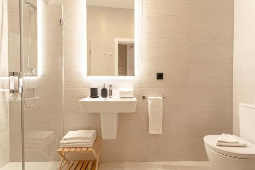 Three-Bedroom Apartment image 9