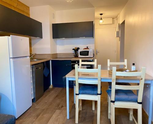 Appartement 4 à 5 personnes au pied des pistes