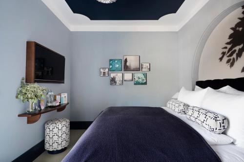 The Maximilian Hotel by HeymCollections - image 9