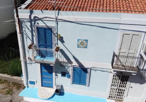 Casa Vacanza Giovanna nr 52 contrada Mezzacampa località Caporasocolmo Messina