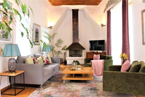 Tallinn City Apartments 2 bedroom & 2 bathroom luxury property with balcony in Old Town, Tallinn (photo 9)